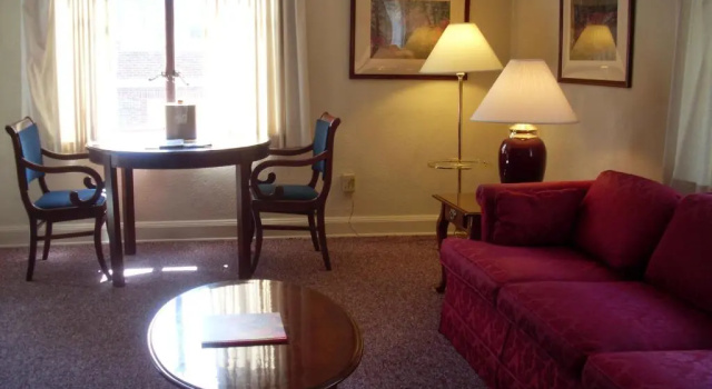 Люкс The Baroness Hotel