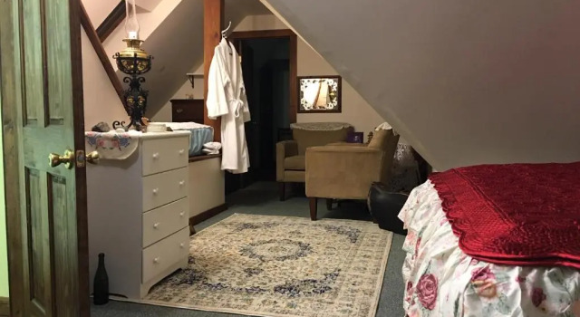 Двухместный семейный номер Standard Мансарда Inn Victoria