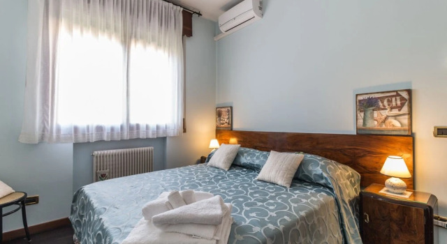 Casa Bibi Fantastic for Families, Забронировать Отель Отели Сан-Бьяджо-ди-Каллальта с парковкой, Парковка