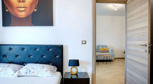 Aparthotel Ella Alezzi, Varaa Huoneisto Hotellit Mamaia-Sat pysäköinnillä, Pysäköinti