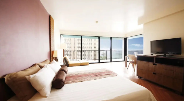 Номер Standard с балконом и с красивым видом из окна Guam Reef Hotel