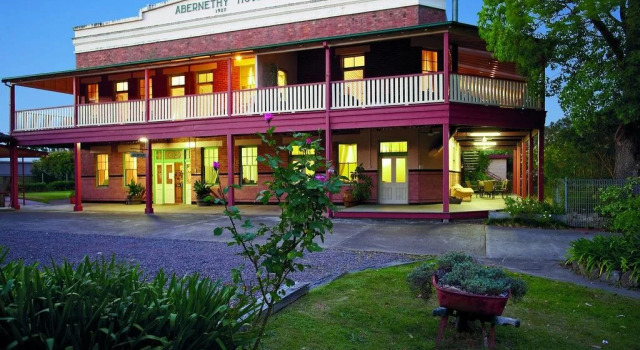 Abernethy House, Забронировать Отель Абернети Hunter Valley