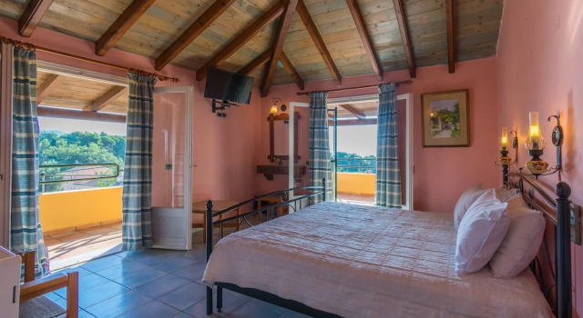 Полулюкс с балконом и с видом на море Villa Yannis