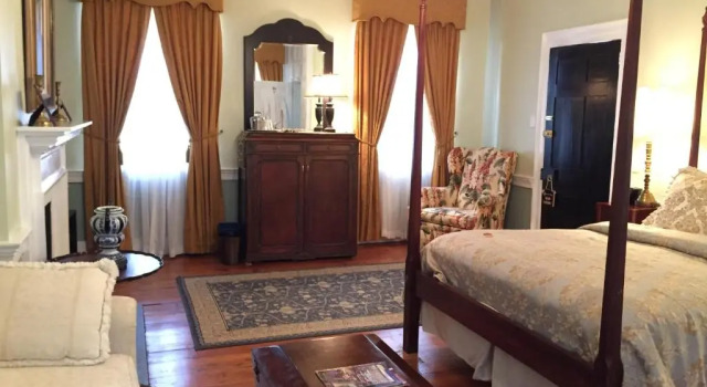 Двухместный номер Standard с видом на сад Morris House Hotel