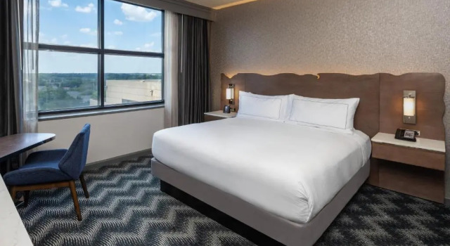 Двухместный номер Hilton Houston North