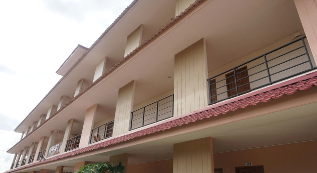 Bumnsaya Place, Забронировать Отель Нанг-Ронг Buriram Province