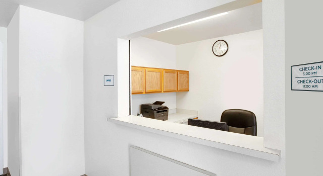 WoodSpring Suites Denton