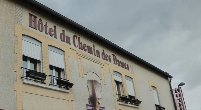 Hotel du Chemin des Dames, Varaa Hotelli Corbeny Chemin des Dames