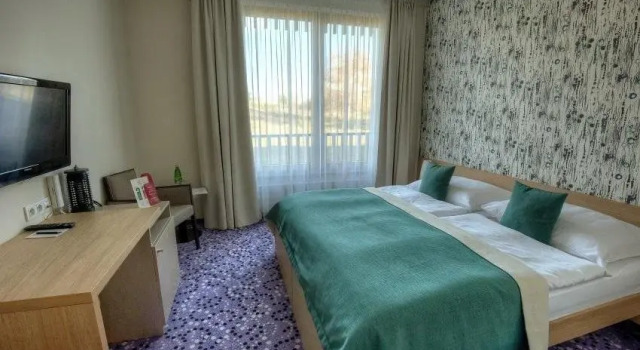 Hotel Vinice Hnanice, Reservar Hotel Hnanice Thayatal