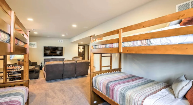 Patio, Fire Pit, & Ski Mountain View: Granby Home