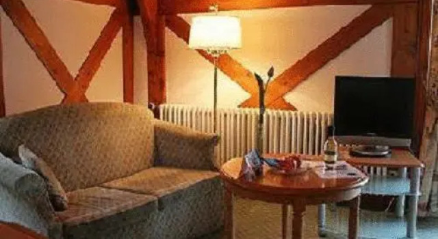 Коттедж Hotel zur Krone