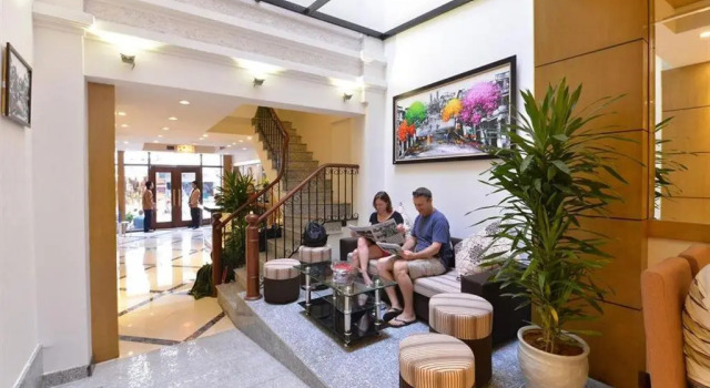 Трёхместный номер Standard с видом на город Hanoi La Palm Premier Hotel & Spa