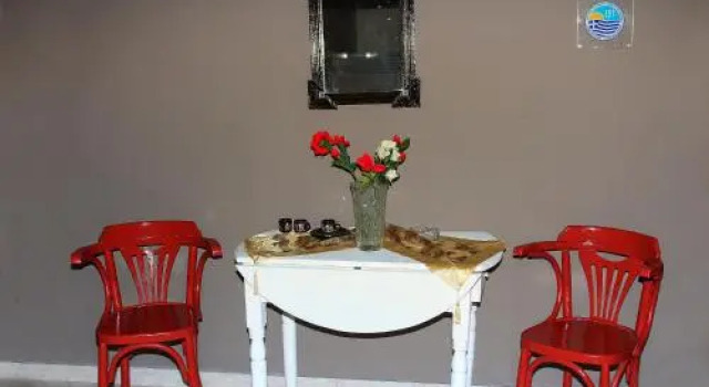 Johnys Studios, Prenota Hotel Ormos Prinou Tracia