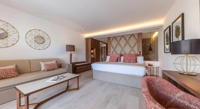Viva Palma Nova Aparthotel
