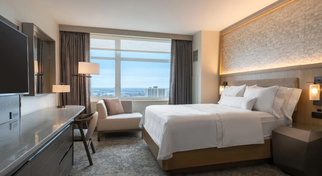 Двухместный клубный номер Standard The Westin Chicago Lombard