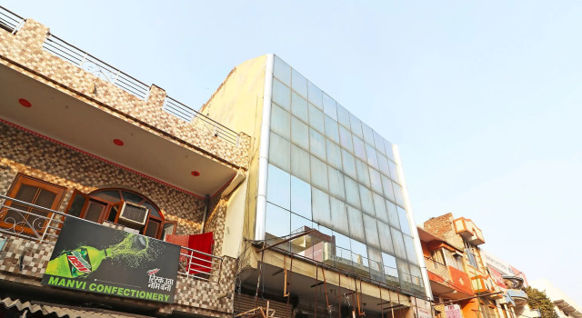 OYO 26906 Hotel Tarang, Varaa Hotelli Faridabad Haryana