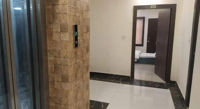 Hotel Geeta Residency Haridwar, Rezervovat Hotel Rāiwāla Uttarakhand