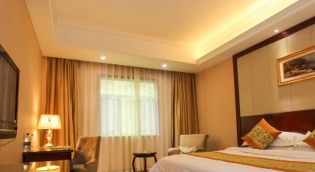 Vienna Hotel Hangzhou Yuhang Linping, Buchen Sie Hotel Yuhang Zhejiang