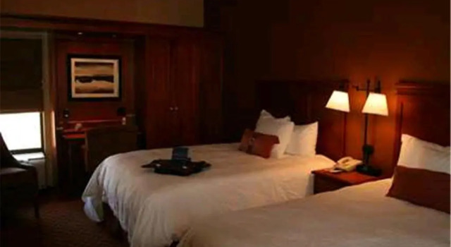 Четырёхместный номер Standard Hampton Inn East Peoria