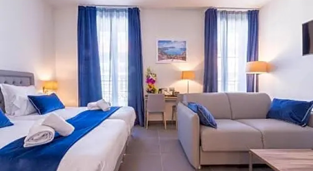 Номер Standard Hôtel Nice Azur Riviera