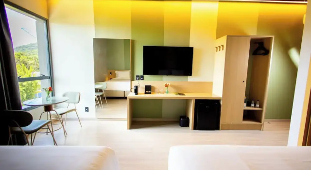 Двухместный номер Deluxe Liwe Hotels