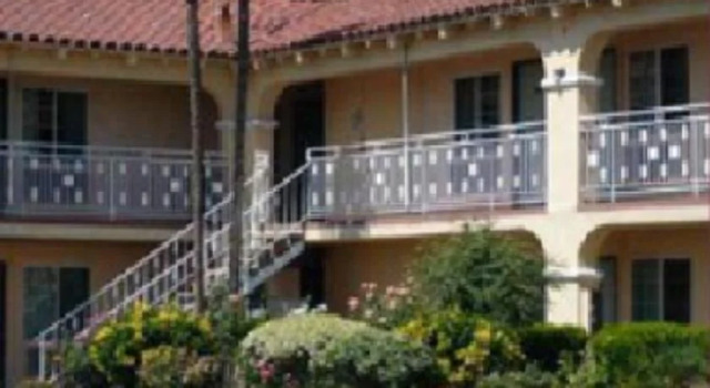 Golden Star Inn, Book Hotel San Bernardino Californien