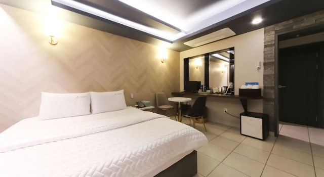 Busan Hadan E Palace Hotel
