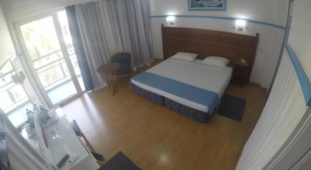 Standardní Jednolůžkový pokoj s balkonem Asty Hotel