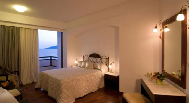 Люкс Limira Mare Hotel