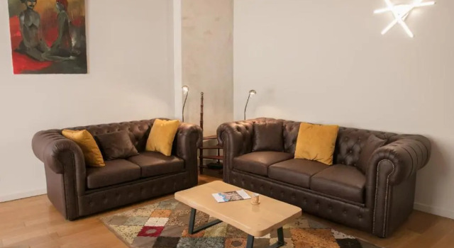 Апартаменты Spacieux Appartement, A-Mi-Chemin, Au Coeur de Tournus