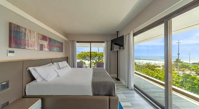 Двухместный люкс Master oceanfront Lifestyle Laghetto Collection