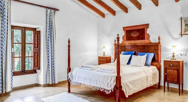 Can Oliva, Book Hotel Pollença Majorca