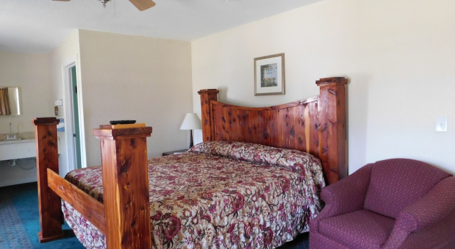 Ireland Hotel, Varaa Hotelli  