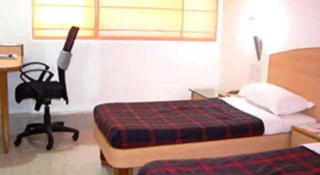 Chicago Hotel, Rezerwuj Hotel Hotele w Gujarat ze śniadaniem, Śniadanie
