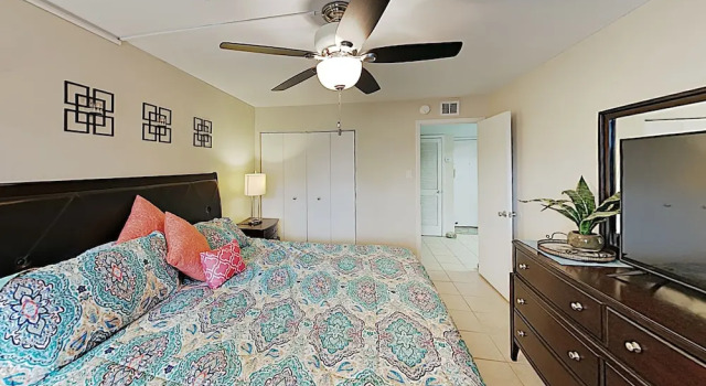 New Listing! Gulf , Steps To Sand & Waterpark 1 Bedroom Condo, Buchen Sie Ferienwohnung Padre Island USA