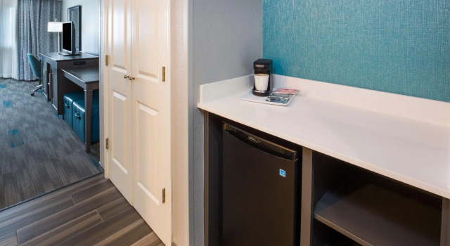 Четырёхместный номер Standard Hampton Inn Monterey