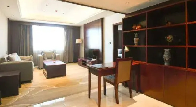 Люкс Business Lingshou Zhongshan Hotel