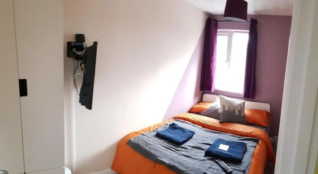 Columbine, Thetford, 2br House, Забронировать Отель Тетфорд Норфолк, рядом с Thetford Castle Hill