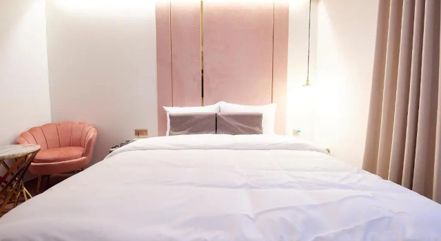 Standard Doppel Zimmer Denbasta Signature Hotel