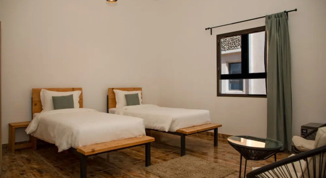 Семейный номер Standard с балконом Hotel Hojari - Jabal Samhan, Salalah