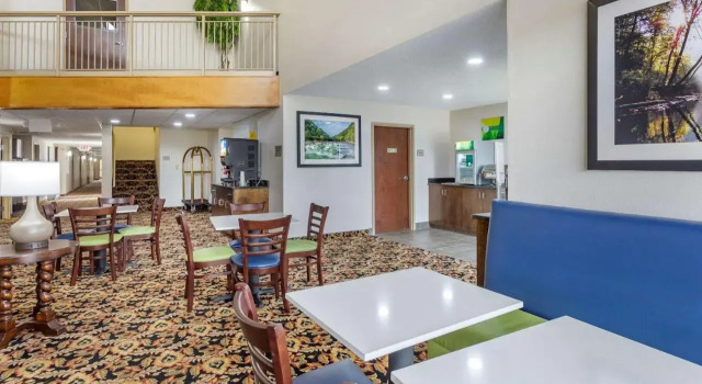 Whitewater Inn at Ocoee, Buchen Sie Hotel Ocoee Tennessee