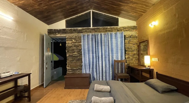 Family In The Hills, Rezervovat Hotel Nathuakhan Uttarakhand