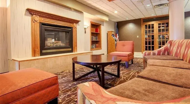 Best Western Plus Hotel & Rest, Boek Hotel North Mankato 