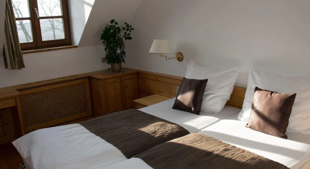 Gasthof Zum Guten Hirten, Prenota Hotel  