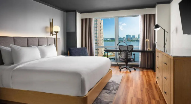 Номер Standard с видом на воду Renaissance Portsmouth-Norfolk Waterfront Hotel