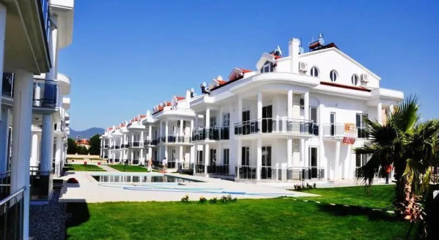 Mirage Apartment