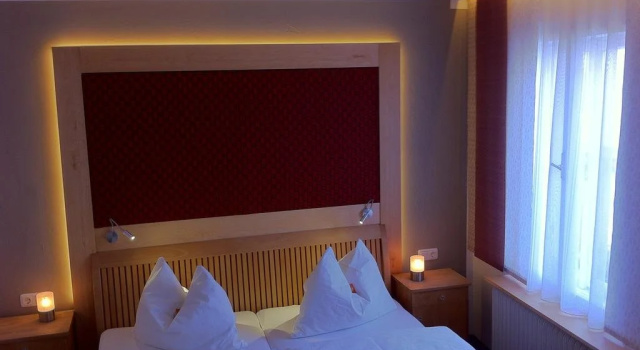 Gasthof Teufl, Book Hotel  
