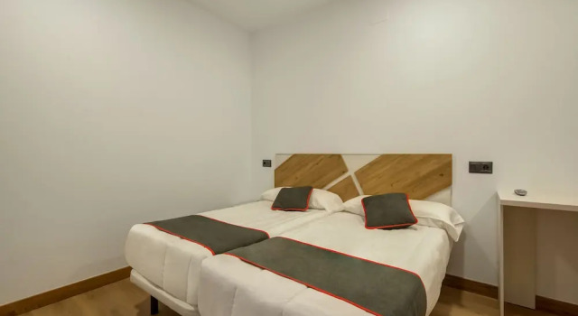 Двухместный номер Standard с балконом Hostal Restaurante La pinta