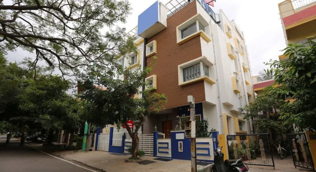 OYO 9816 Hotel Neelkanth