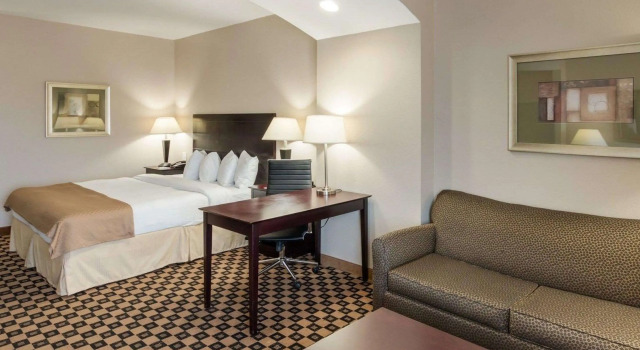 Quality Inn and Suites Groesbeck, Prenota Hotel Groesbeck Texas
